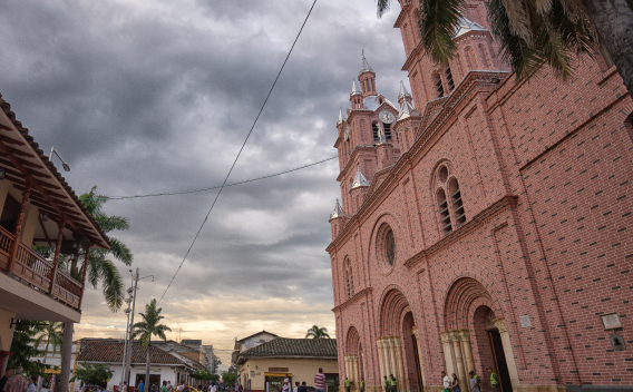 Si tu domicilio es en Buga o Guacarí, desbloquea tu potencial con servicios en línea: