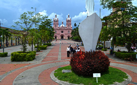 Calles Semipeatonales: